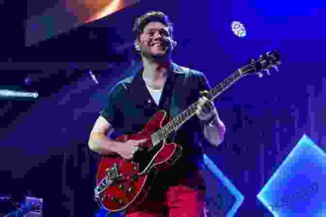 Niall Horan Performing On Stage 101 + 50 Fantastic Niall Horan Facts (101 Fantastic One Direction Facts 3)